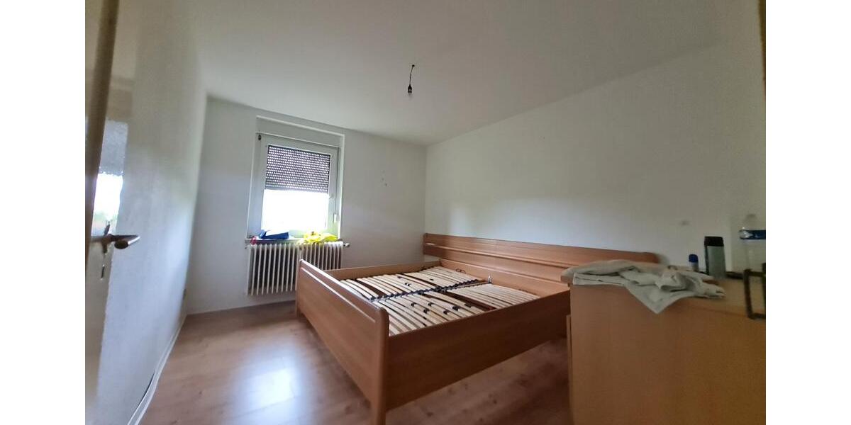Etagenwohnung Saarbrücken West - 4 Zimmer, 92 m&sup2;, 950&euro; | Angebot:26443505