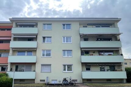 Helle sanierte 2-Zimmer-Wohnung mit Loggia & neuer Einbauküche in Nbg-Eibach! Auf Wunsch mit Garage!