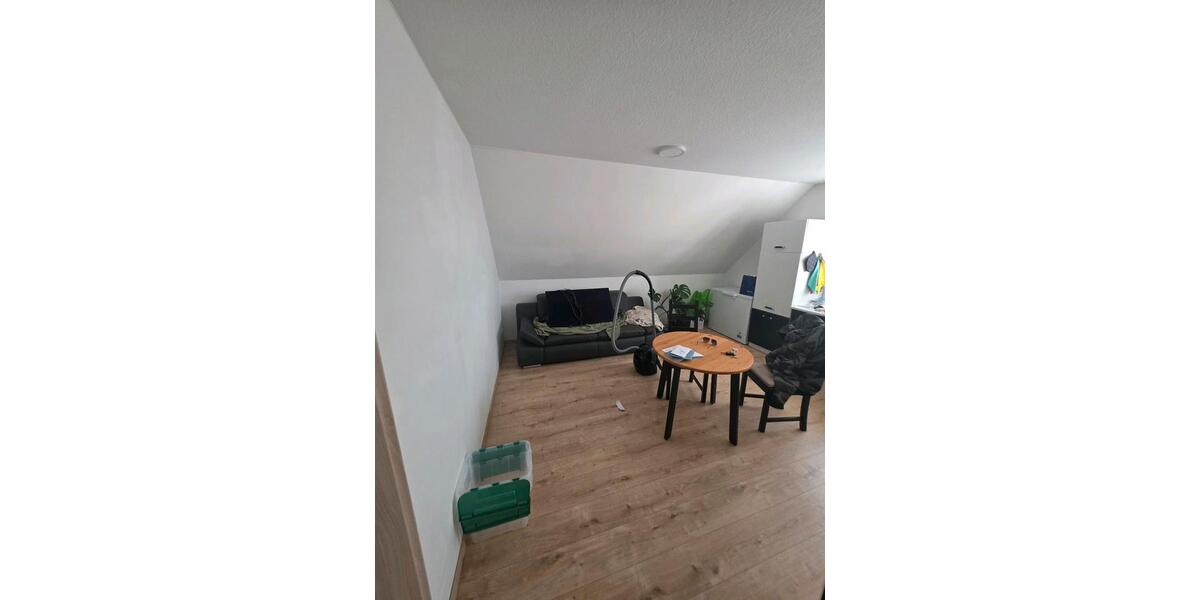 Dachgeschoßwohnung Saterland - 2 Zimmer, 50 m&sup2;, 600&euro; | Angebot:25766352