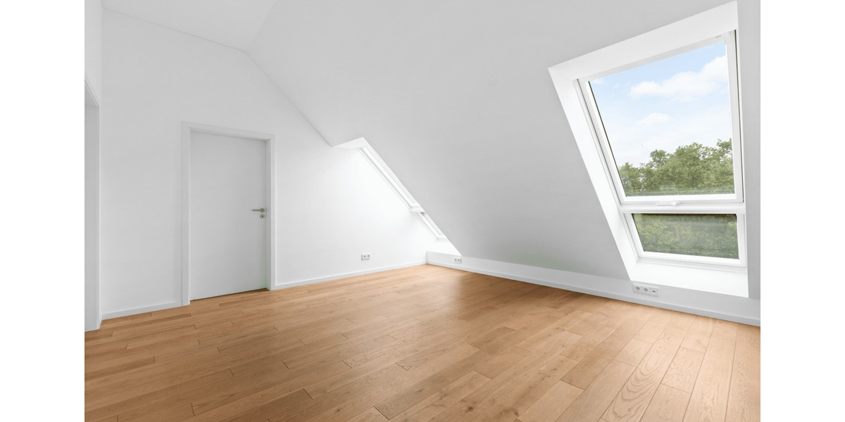 Direkt vor EZB - Penthouse mit 5 Zimmern, EBK und Dachterrasse 5 zimmer