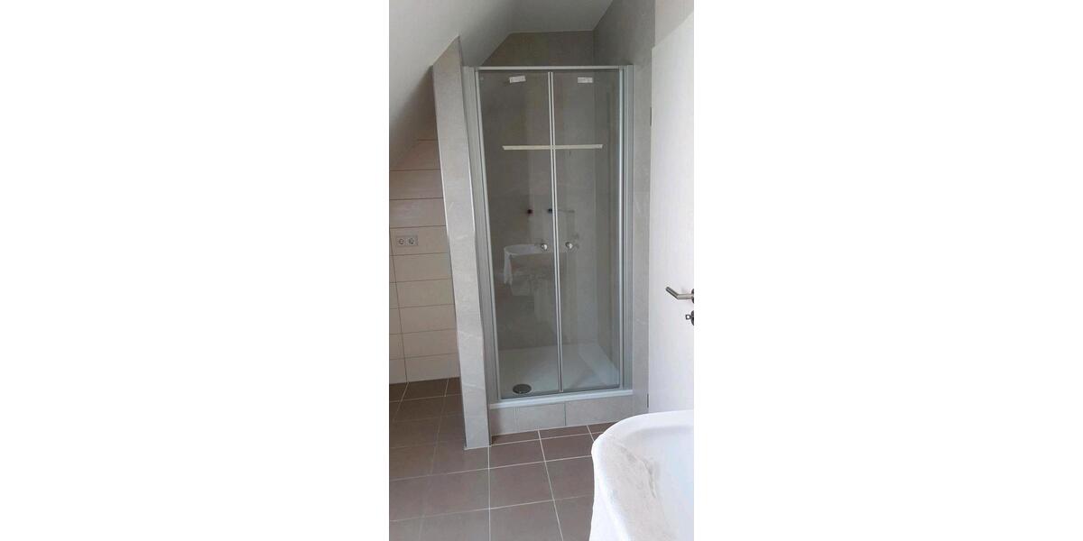 Dachgeschoßwohnung Philippsburg - 3 Zimmer, 61 m&sup2;, 790&euro; | Angebot:26663456