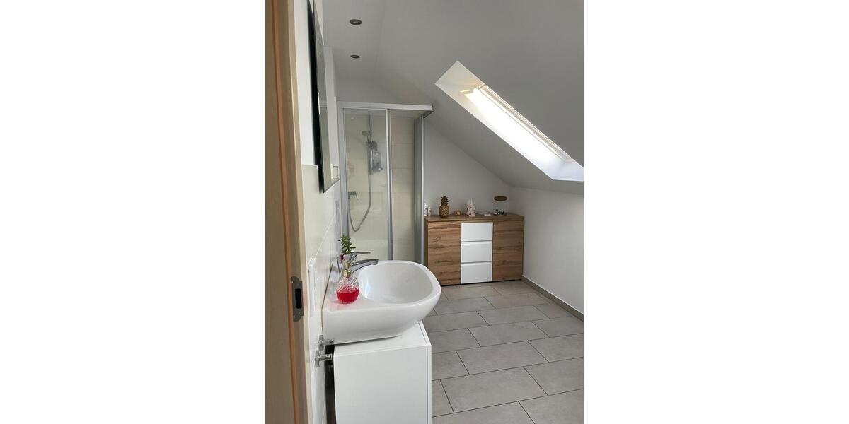 Dachgeschoßwohnung Löhne - 2 Zimmer, 74 m&sup2;, 550&euro; | Angebot:26442788