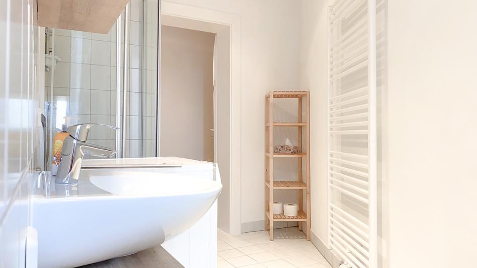 Wohnen auf Zeit Naumburg (Saale) - 2 Zimmer, 56 m&sup2;, 65&euro; | Angebot:24840271