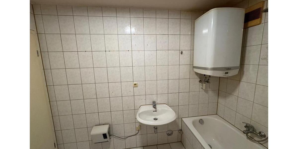 Dachgeschoßwohnung Ebern - 3 Zimmer, 80 m&sup2;, 500&euro; | Angebot:24946649