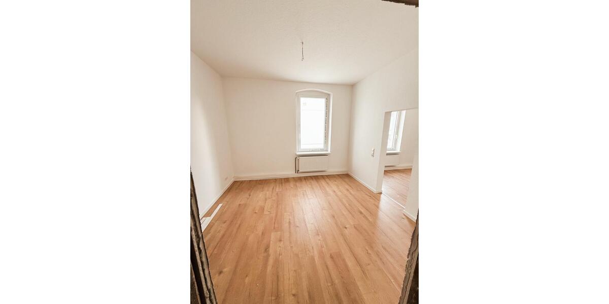 Etagenwohnung Olpe - 5 Zimmer, 150 m&sup2;, 1.500&euro; | Angebot:24769500