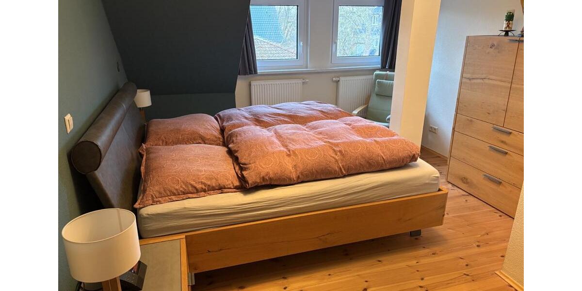 Einfamilienhaus Berlin Treptow-Köpenick - 8 Zimmer, 192 m&sup2;, 2.940&euro; | Angebot:26548084