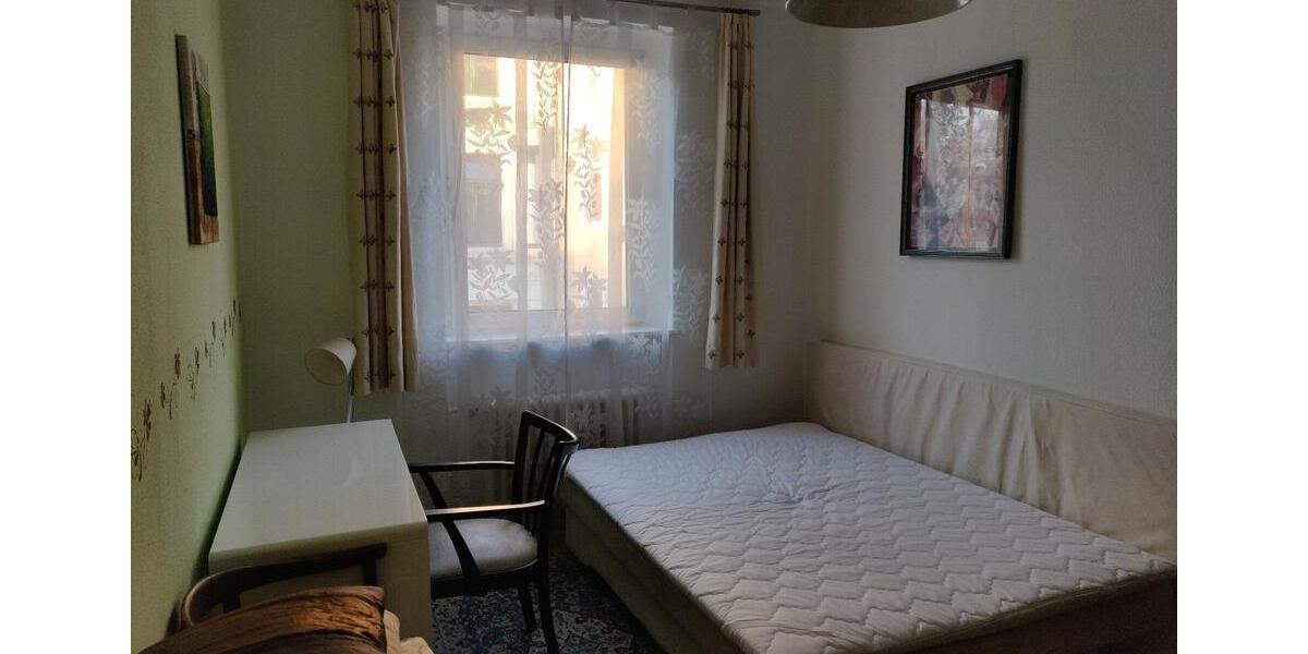 Wohnen auf Zeit Bonn Poppelsdorf - 1 Zimmer, 14 m&sup2;, 50&euro; | Angebot:23644339