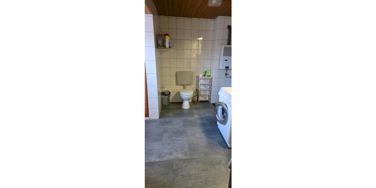 Etagenwohnung Wildflecken - 1 Zimmer, 140 m&sup2;, 600&euro; | Angebot:26019900