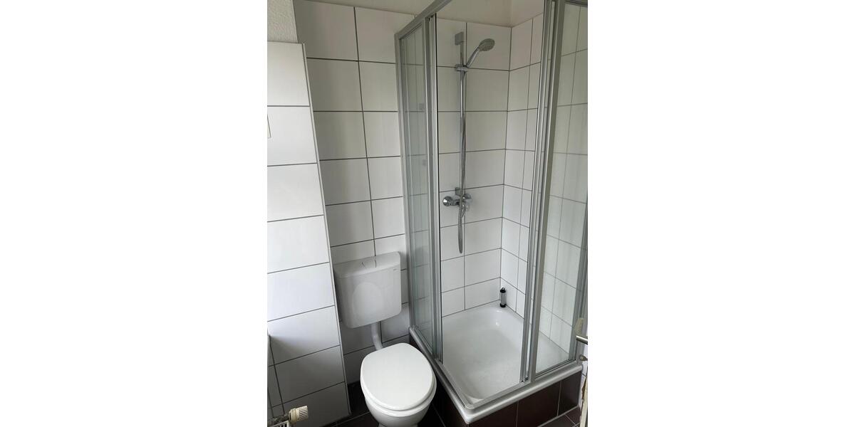 Etagenwohnung Pinnow - 2 Zimmer, 53 m&sup2;, 390&euro; | Angebot:20216135