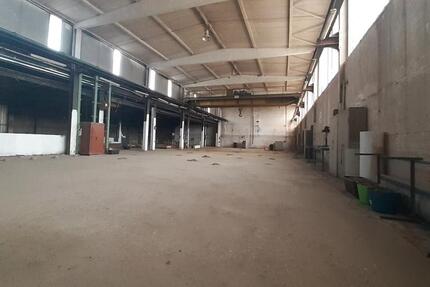 Halle Lagerhalle Kalthalle Freifläche Hamm Rathenaustraße zimmer