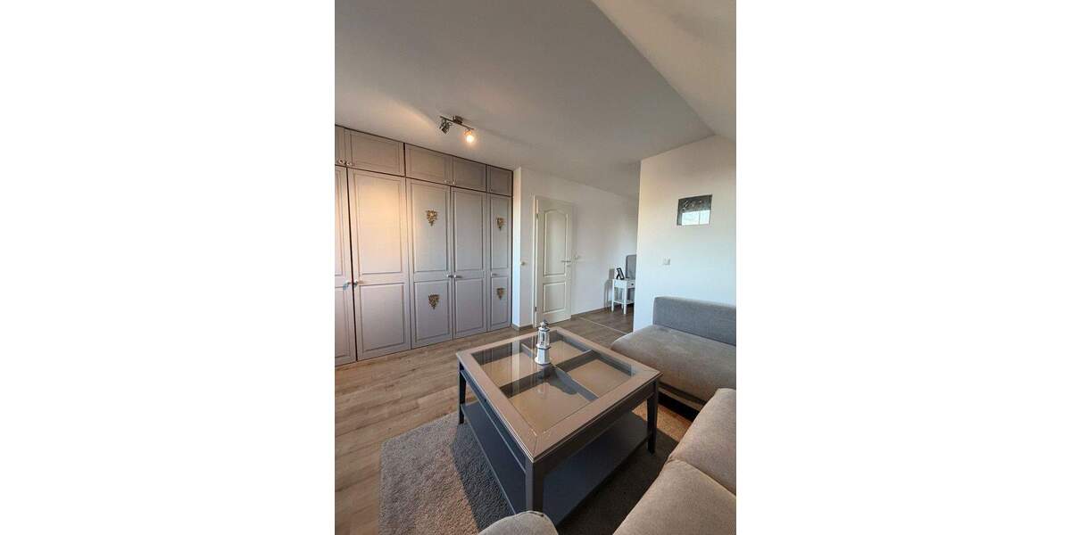 Einfamilienhaus Kröslin - 6 Zimmer, 220 m&sup2;, 1.990&euro; | Angebot:24671910