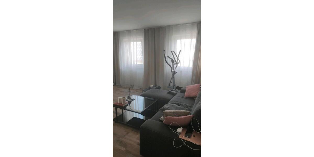 Etagenwohnung Ehekirchen - 3 Zimmer, 74 m&sup2;, 750&euro; | Angebot:26000220