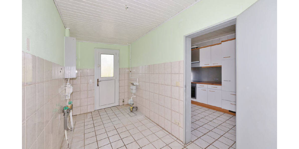 Doppelhaushälfte Wilhelmshaven-Aldenburg Neuende - 5 Zimmer, 141 m&sup2;, 1.100&euro; | Angebot:26741173