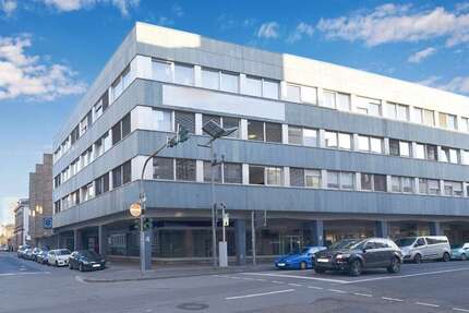 Büro in Neustadt 3.850 € 500 m² zimmer