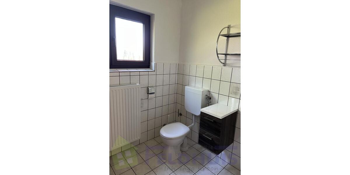 Erdgeschoßwohnung Moormerland - 5 Zimmer, 117 m&sup2;, 780&euro; | Angebot:24771924