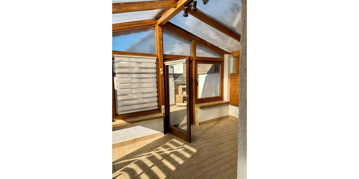 Etagenwohnung Polch - 4 Zimmer, 190 m&sup2;, 1.400&euro; | Angebot:26113399