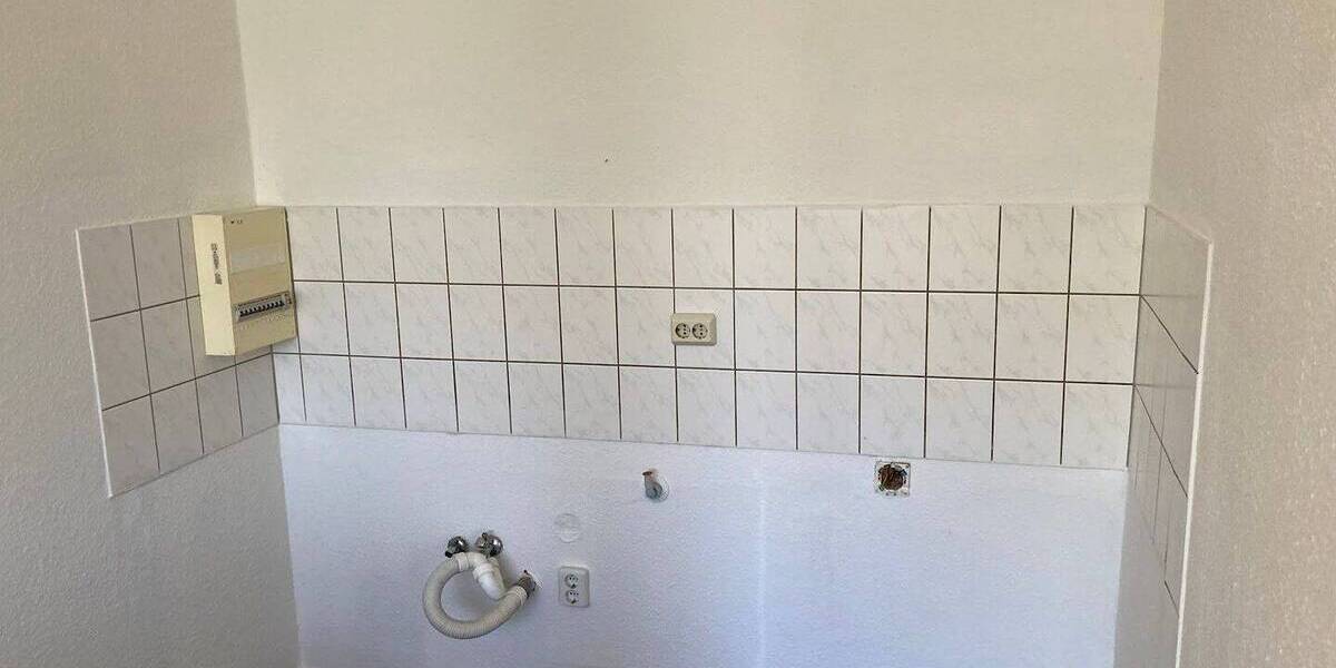 Etagenwohnung Bitterfeld-Wolfen Wolfen - 3 Zimmer, 57 m&sup2;, 354&euro; | Angebot:25694975
