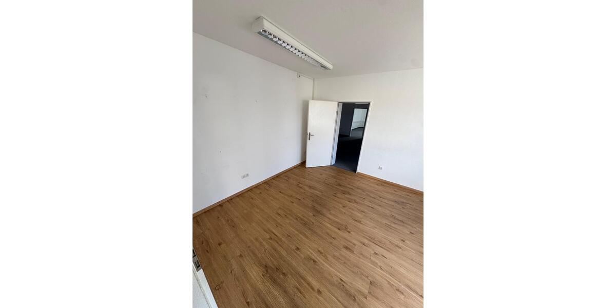 Gewerbeobjekt Hamminkeln - 2.470&euro; | Angebot:26424851
