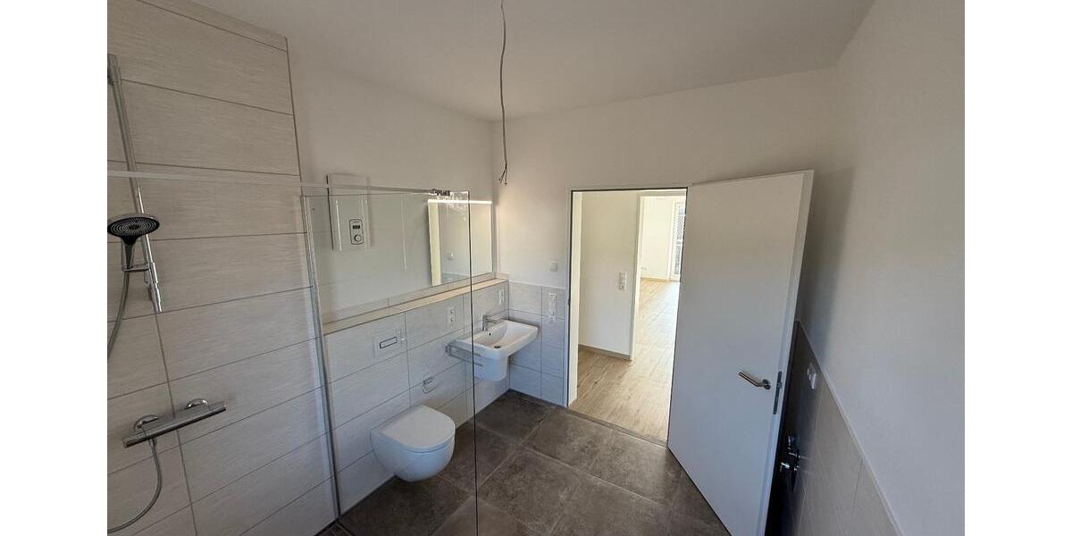 Etagenwohnung Preußisch Oldendorf - 4 Zimmer, 131 m&sup2;, 1.313&euro; | Angebot:26549824