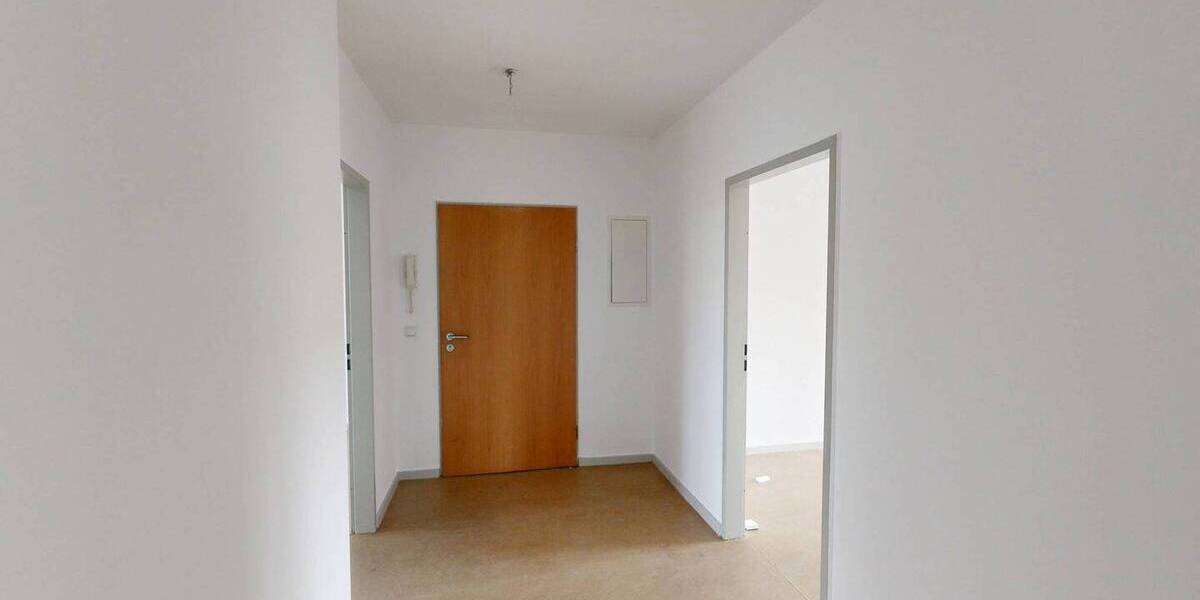 Etagenwohnung Neuruppin - 3 Zimmer, 88 m&sup2;, 715&euro; | Angebot:26816318