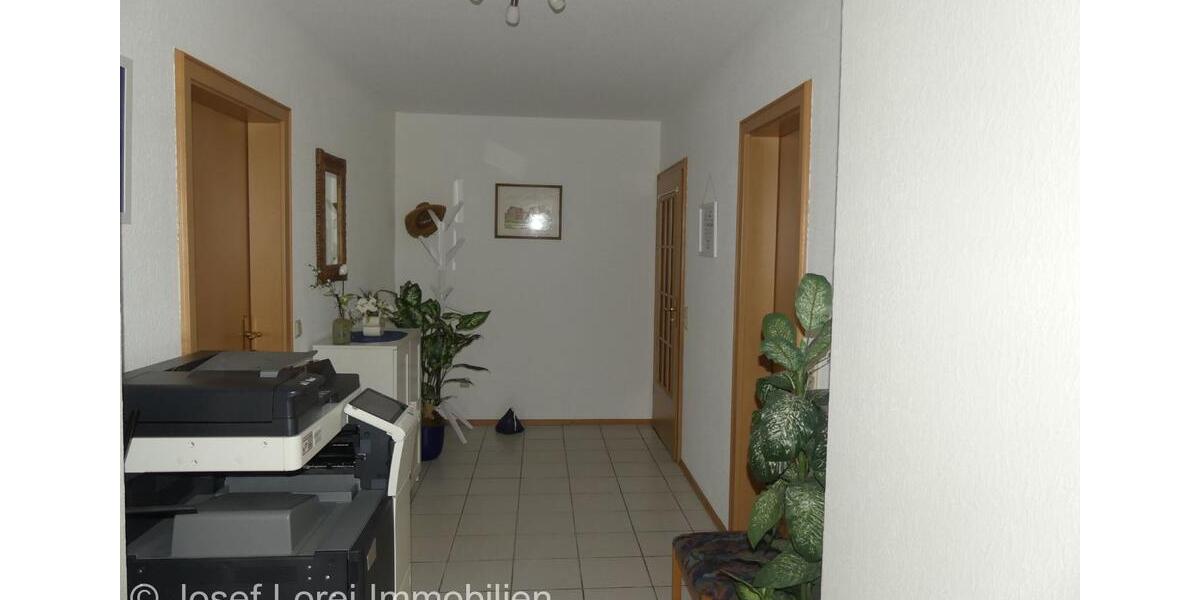 Dachgeschoßwohnung Hünfeld - 2 Zimmer, 65 m&sup2;, 485&euro; | Angebot:23299736