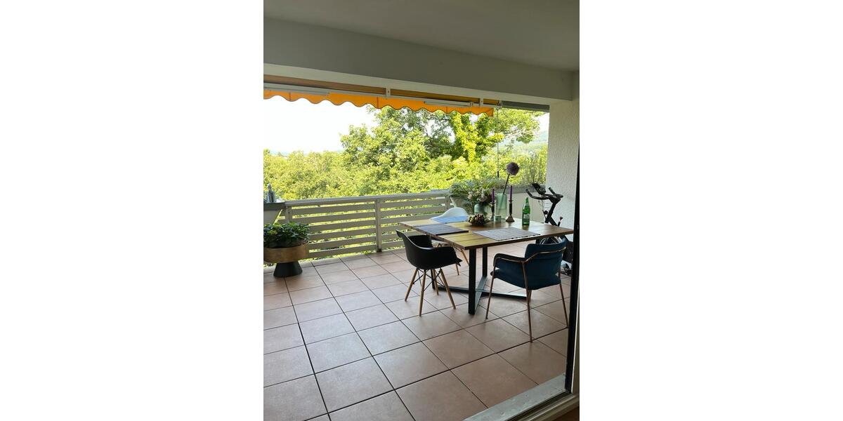 Etagenwohnung Königstein im Taunus - 4 Zimmer, 130 m&sup2;, 2.280&euro; | Angebot:25945191