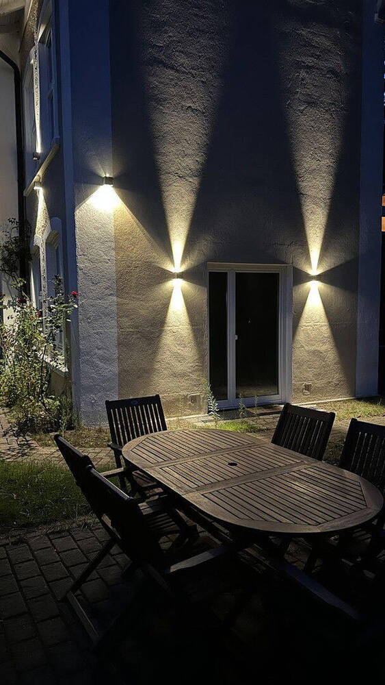Renoviertes Altbau-Haus aus der Gründerzeit in Bauernhaus-Umgebung Alt-Osdorf