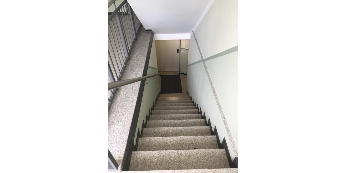 Etagenwohnung Rudolstadt - 2 Zimmer, 80 m&sup2;, 720&euro; | Angebot:26446709