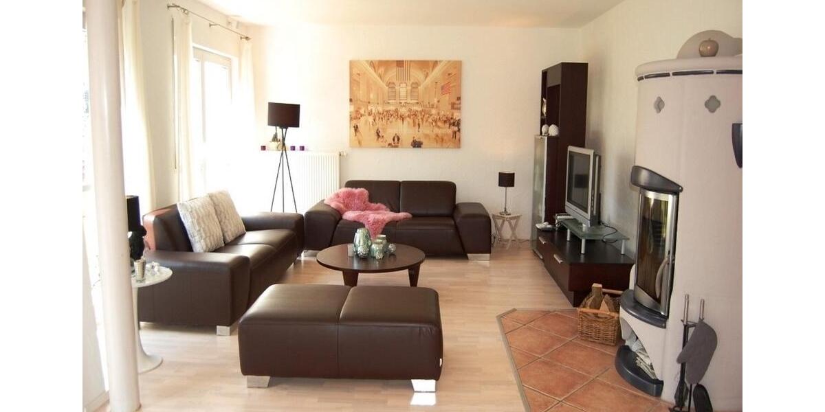 Einfamilienhaus Eislingen (Fils) - 5.5 Zimmer, 166 m&sup2;, 2.300&euro; | Angebot:25144498