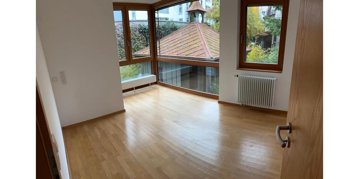 Etagenwohnung Ravensburg - 4 Zimmer, 114 m&sup2;, 1.700&euro; | Angebot:26056943
