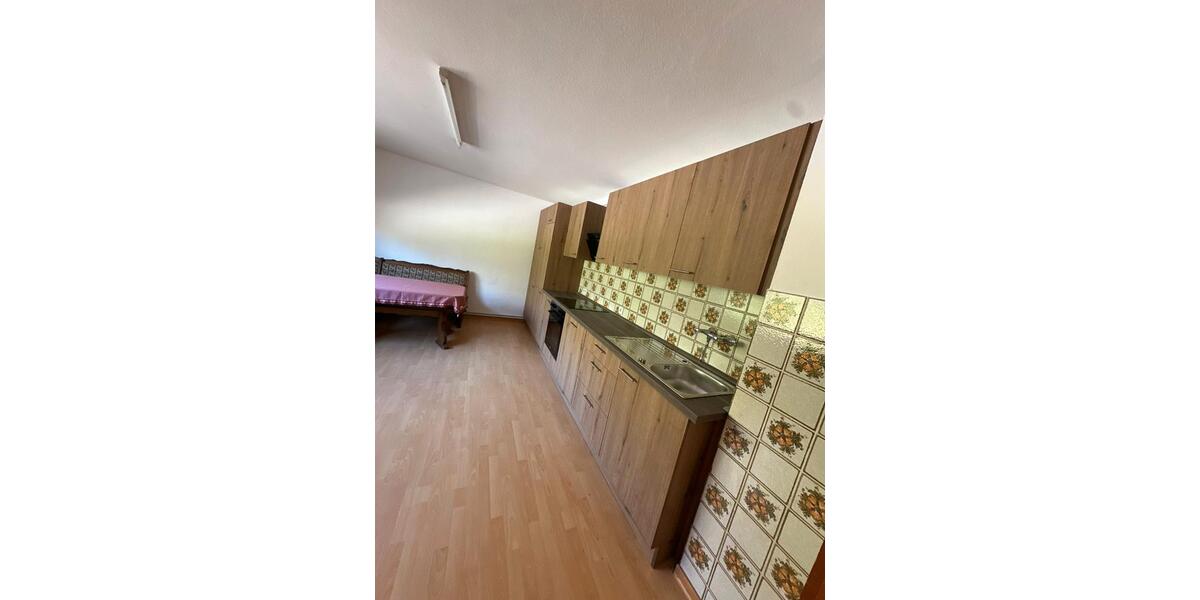 Einfamilienhaus Weilerbach - 7 Zimmer, 188 m&sup2;, 1.350&euro; | Angebot:26619721