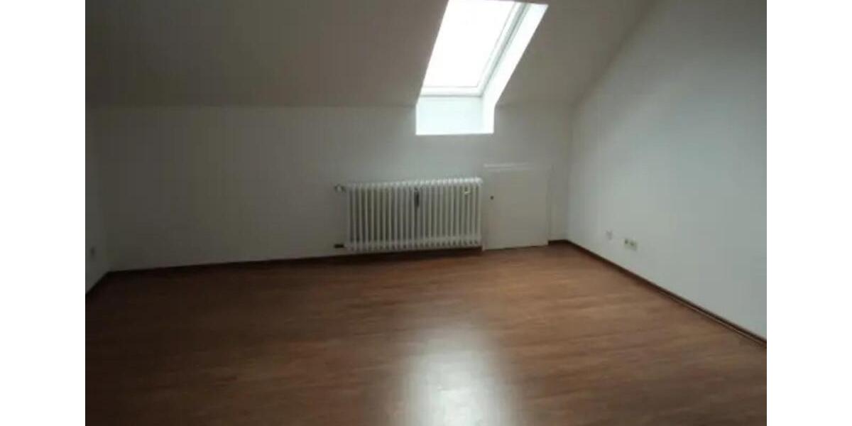 Dachgeschoßwohnung Celle Altenhagen - 3 Zimmer, 528&euro; | Angebot:22418403