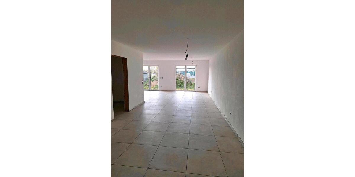 Doppelhaushälfte Gangkofen - 4 Zimmer, 133 m&sup2;, 1.300&euro; | Angebot:26503616