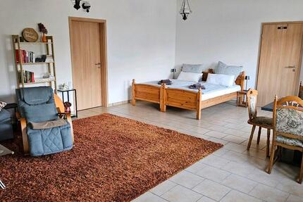 Wohnen auf Zeit Delitzsch - 1 Zimmer, 75 m&sup2;, 40&euro; | Angebot:24562535