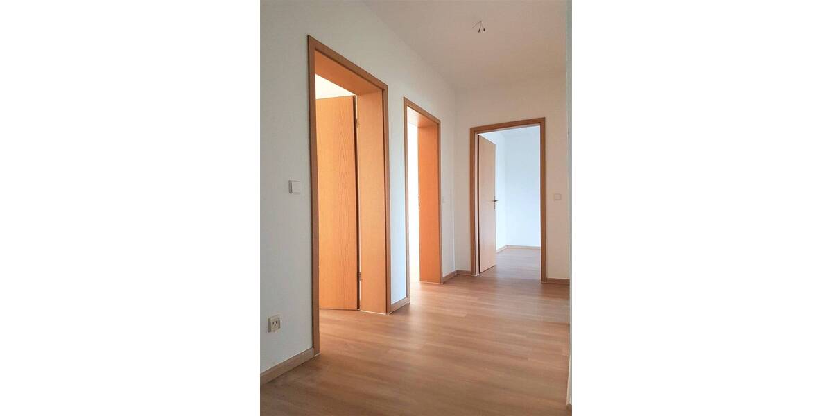 Etagenwohnung Mockrehna - 3 Zimmer, 86 m&sup2;, 600&euro; | Angebot:26487232