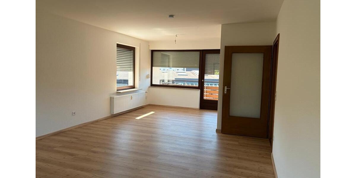 Etagenwohnung Holzminden - 3 Zimmer, 78 m&sup2;, 835&euro; | Angebot:26690122