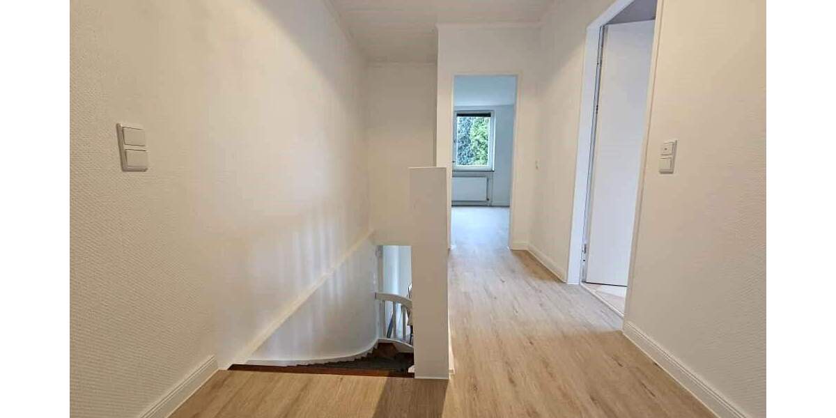 Doppelhaushälfte Hamburg - Tonndorf Tonndorf - 3 Zimmer, 118 m&sup2;, 2.195&euro; | Angebot:24708574