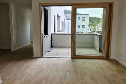 Wohnung zum Mieten in Königswinter 1.130 € 87.5 m² 3 zimmer