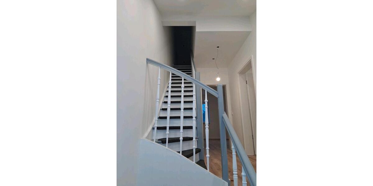 Doppelhaushälfte Rheinberg - 2 Zimmer, 120 m&sup2;, 1.660&euro; | Angebot:24802317