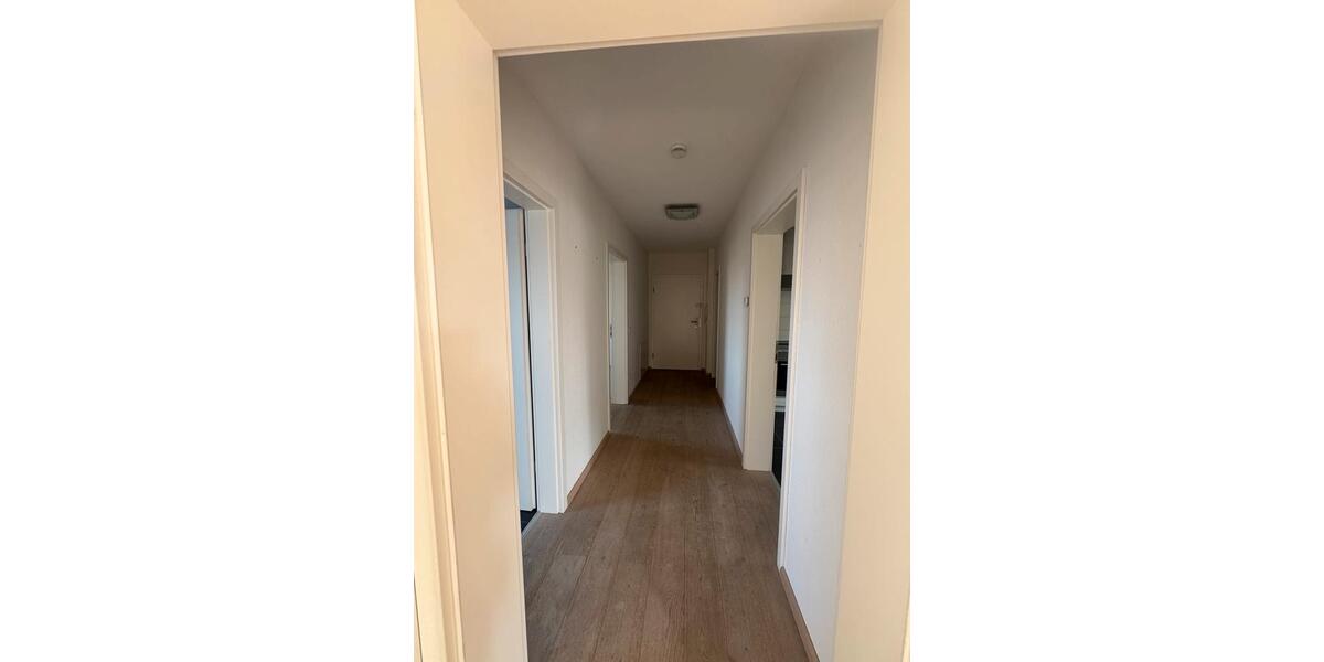 Dachgeschoßwohnung Bad Oeynhausen Rehme - 2 Zimmer, 80 m&sup2;, 820&euro; | Angebot:26297454