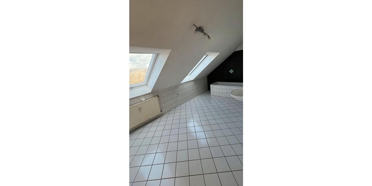 Maisonettenwohnung Göppingen - 3.5 Zimmer, 94 m&sup2;, 1.050&euro; | Angebot:25138385