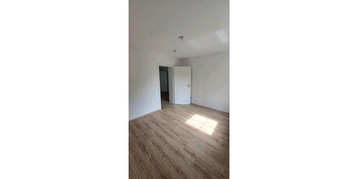 Erdgeschoßwohnung Straubing - 2 Zimmer, 55 m&sup2;, 670&euro; | Angebot:26285824