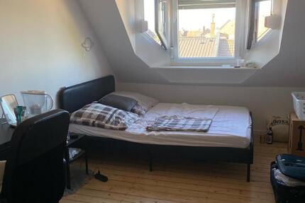 16qm Zimmer mit Erker in 4er Wg 16 zimmer