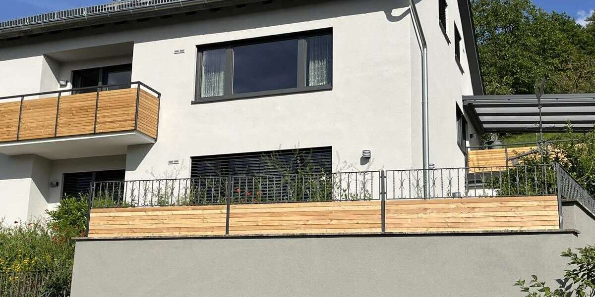 Etagenwohnung Randersacker - 4 Zimmer, 129 m&sup2;, 1.600&euro; | Angebot:27003058