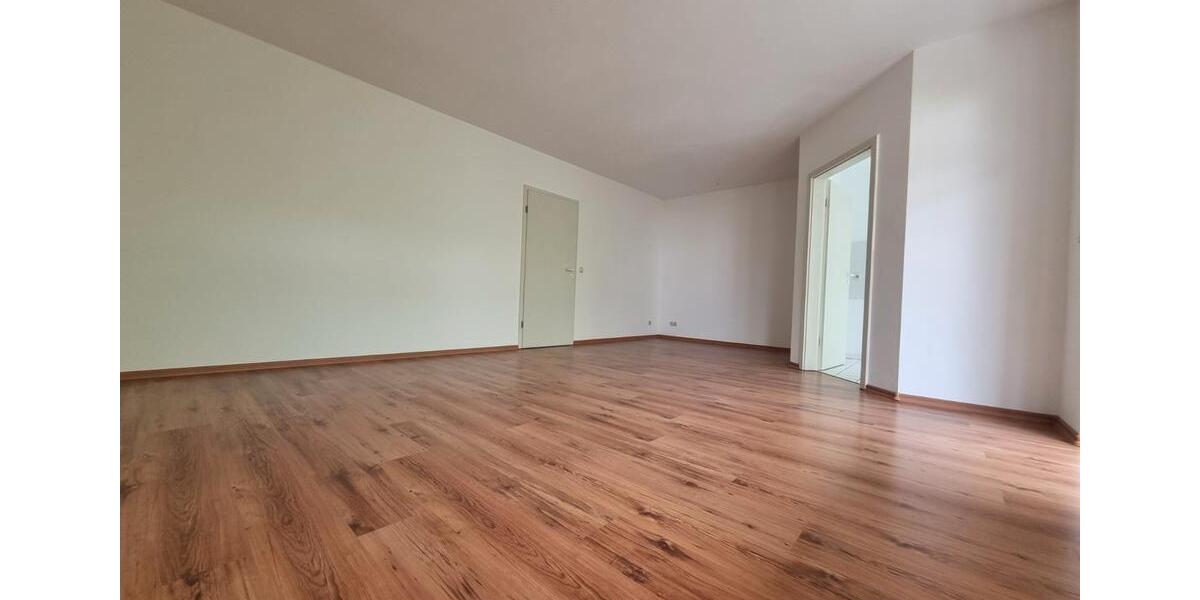 Etagenwohnung Halberstadt - 3 Zimmer, 77 m&sup2;, 385&euro; | Angebot:26617825