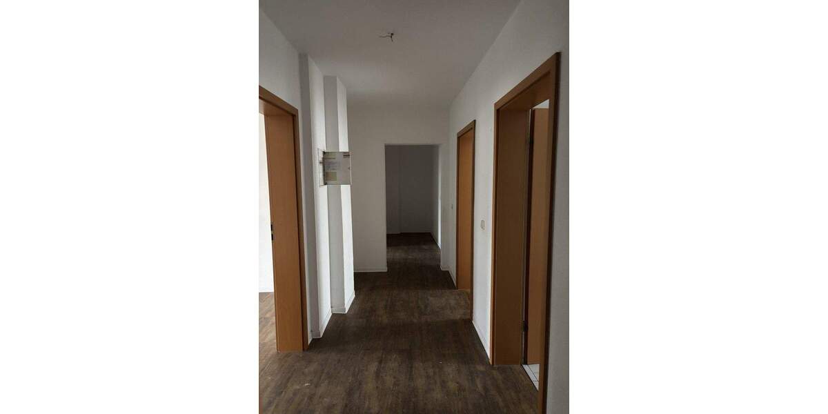 Helle 4-Raum-Wohnung in der Nähe des Steigers 4 zimmer