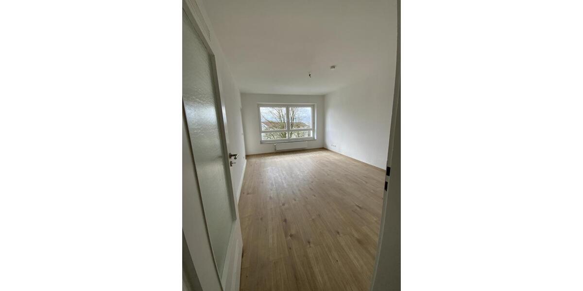 Etagenwohnung Remscheid Lüttringhausen - 2 Zimmer, 51 m&sup2;, 449&euro; | Angebot:26042957