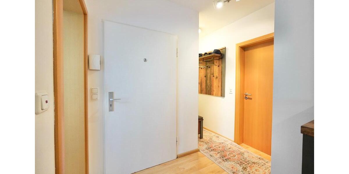 Etagenwohnung Darmstadt Eberstadt - 3 Zimmer, 76 m&sup2;, 1.550&euro; | Angebot:26022774