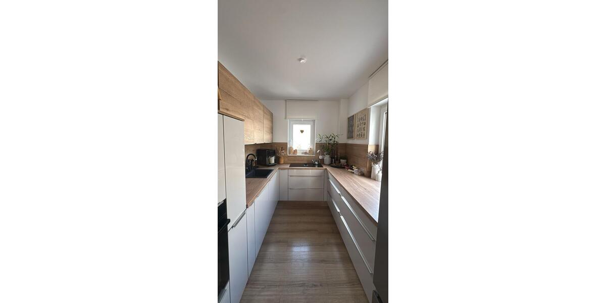 Etagenwohnung Bad Frankenhausen/Kyffhäuser Kyffhäuser - 4 Zimmer, 128 m&sup2;, 1.326&euro; | Angebot:25650097