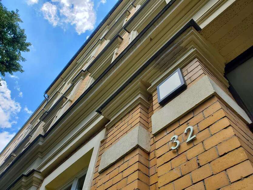 Wohnung zum Mieten in Halle 585 € 58.43 m²